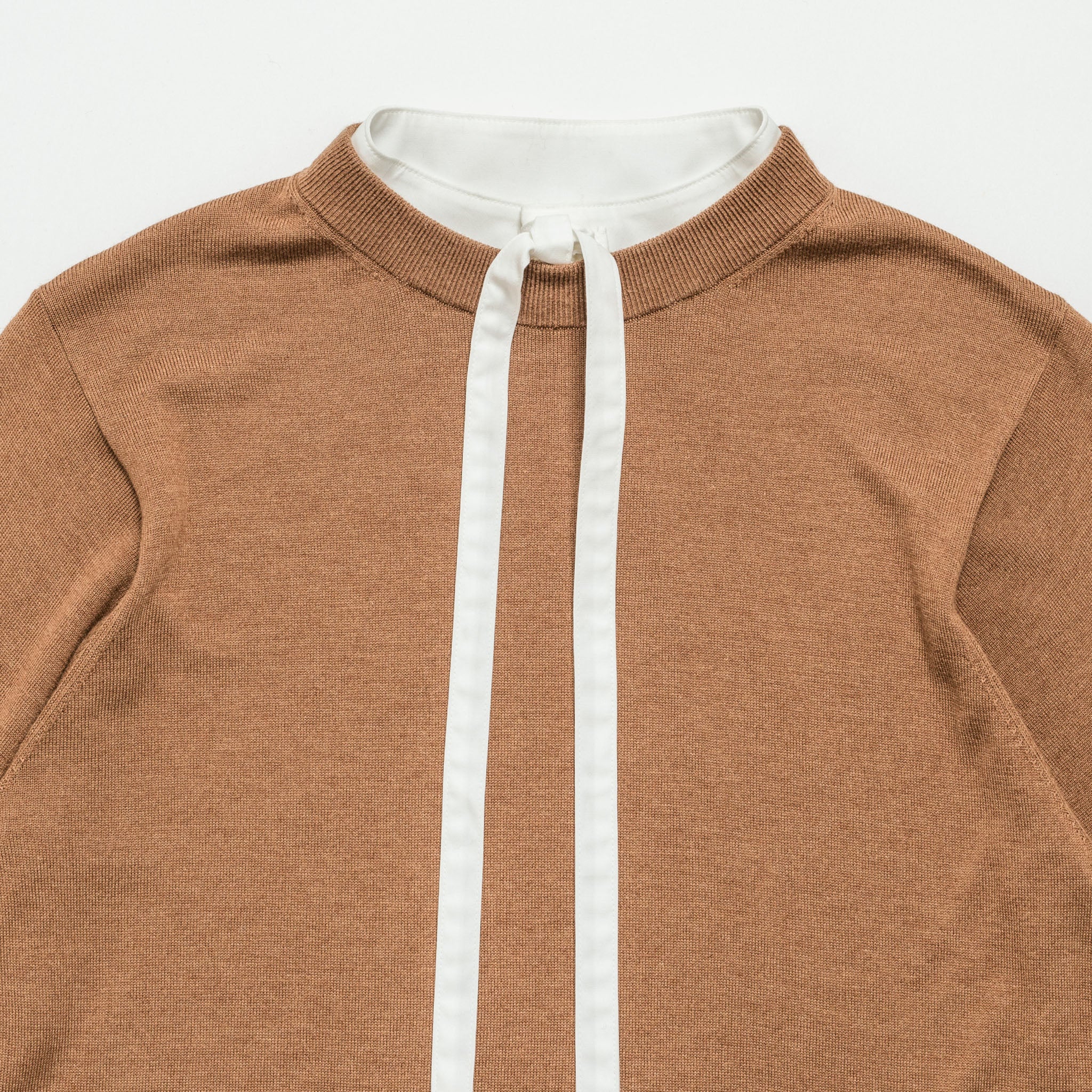 「グッドアップニット」シルクウール クルーネック