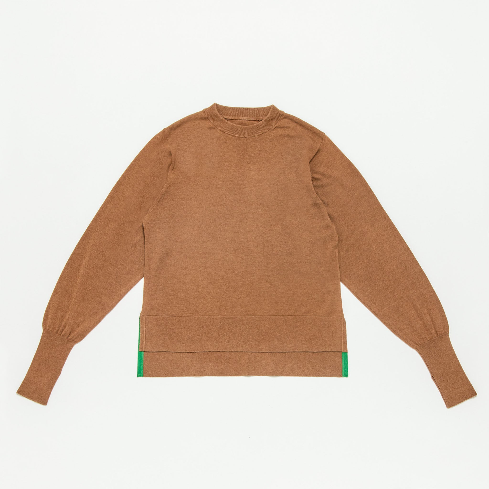 「グッドアップニット」シルクウール クルーネック