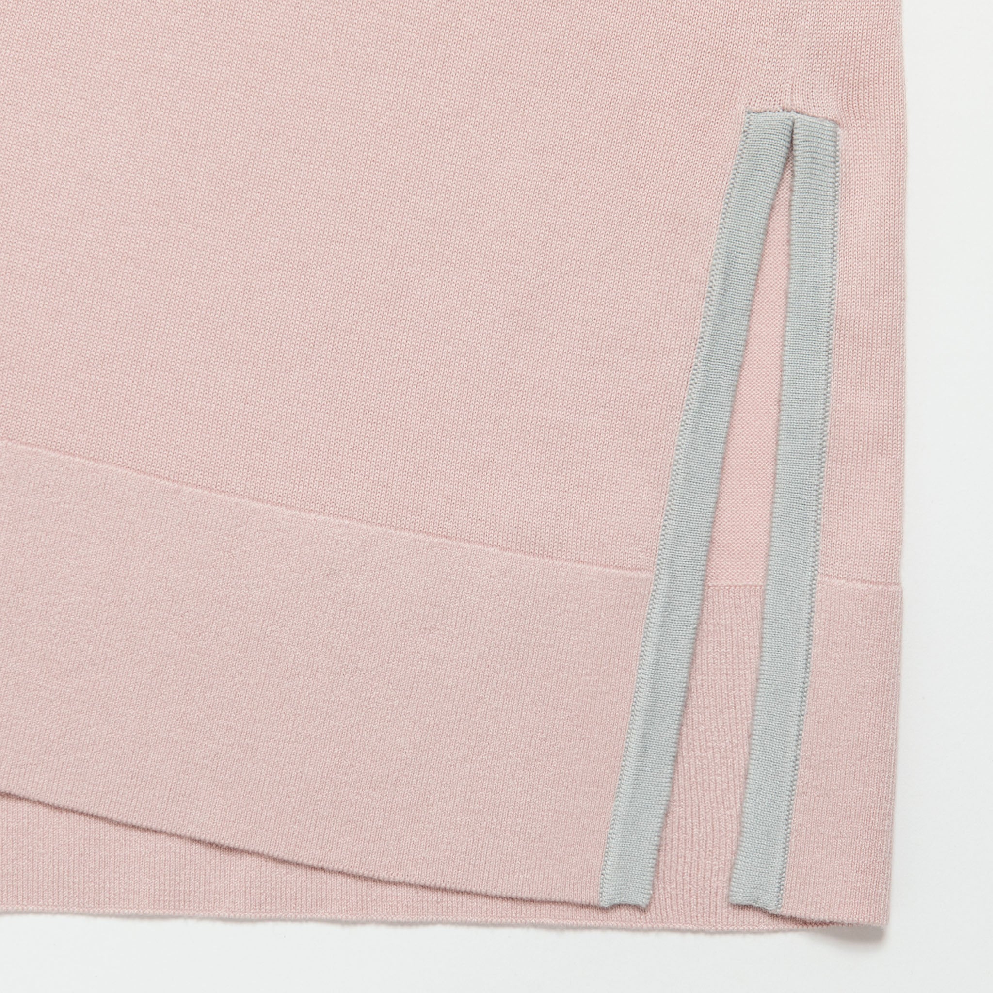 「グッドアップニット」シルクウール 2WAYタートル