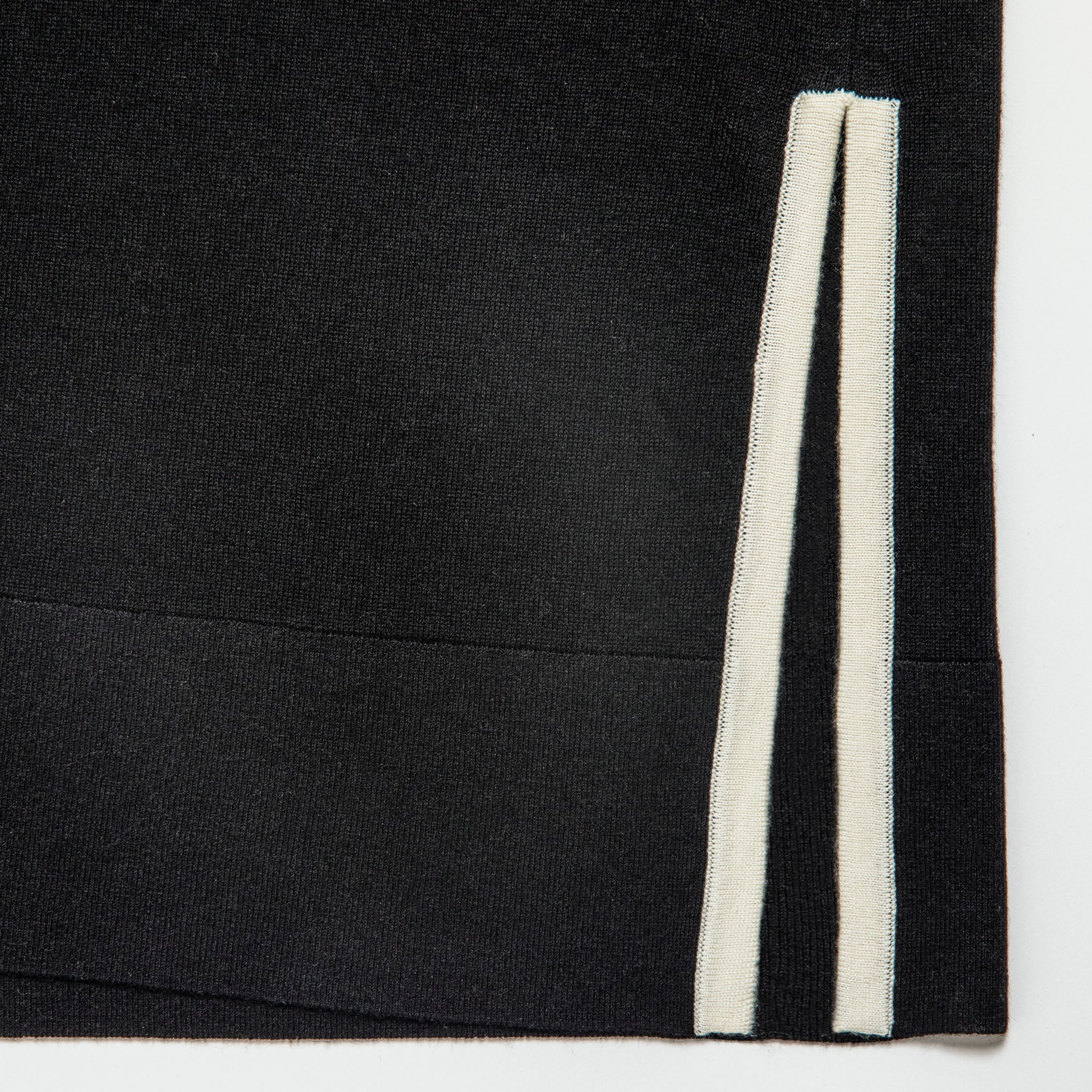 「グッドアップニット」シルクウール 2WAYタートル