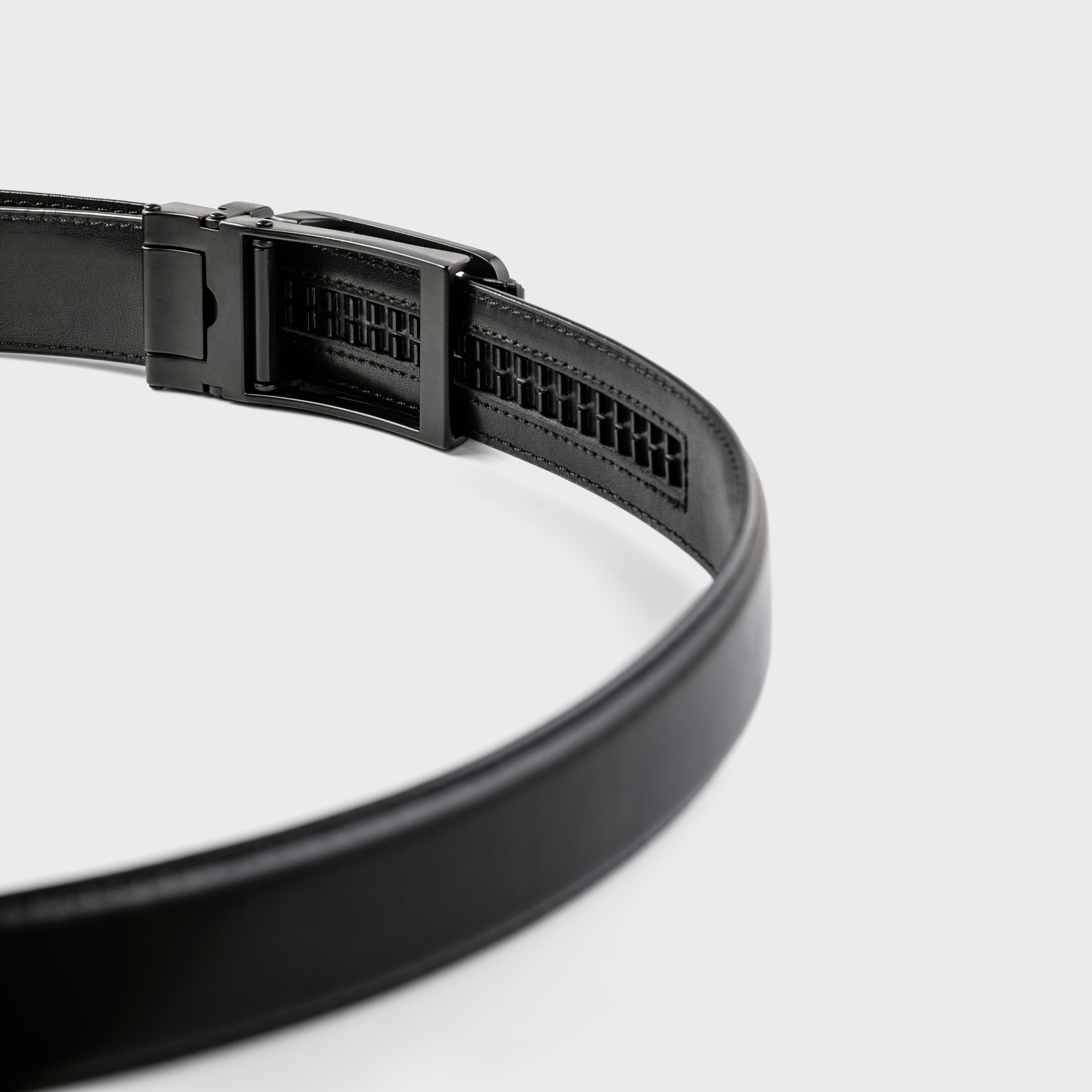 「フリードベルト」スウェード