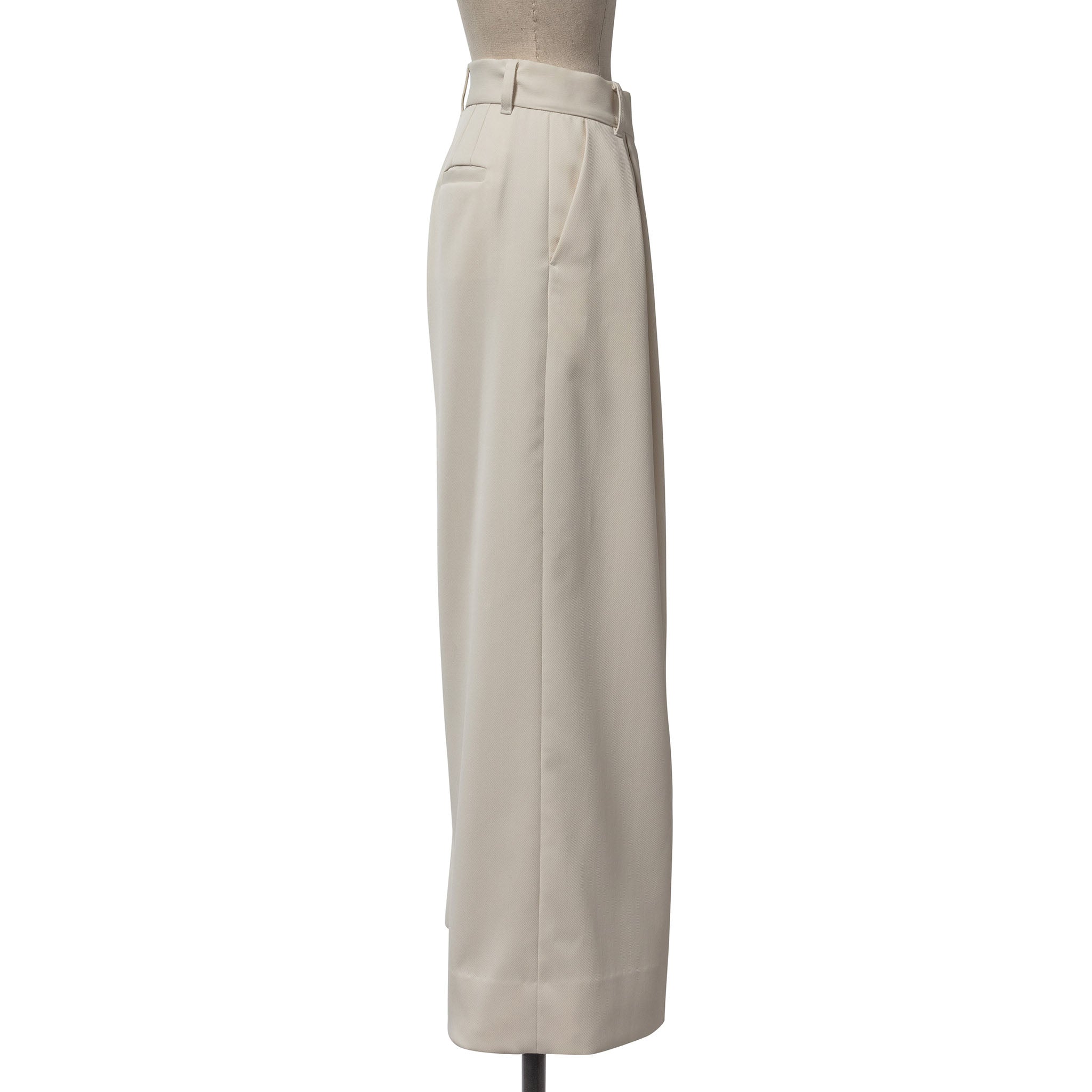 「ニュースタンダードワイドパンツ」スペリオウールミックス