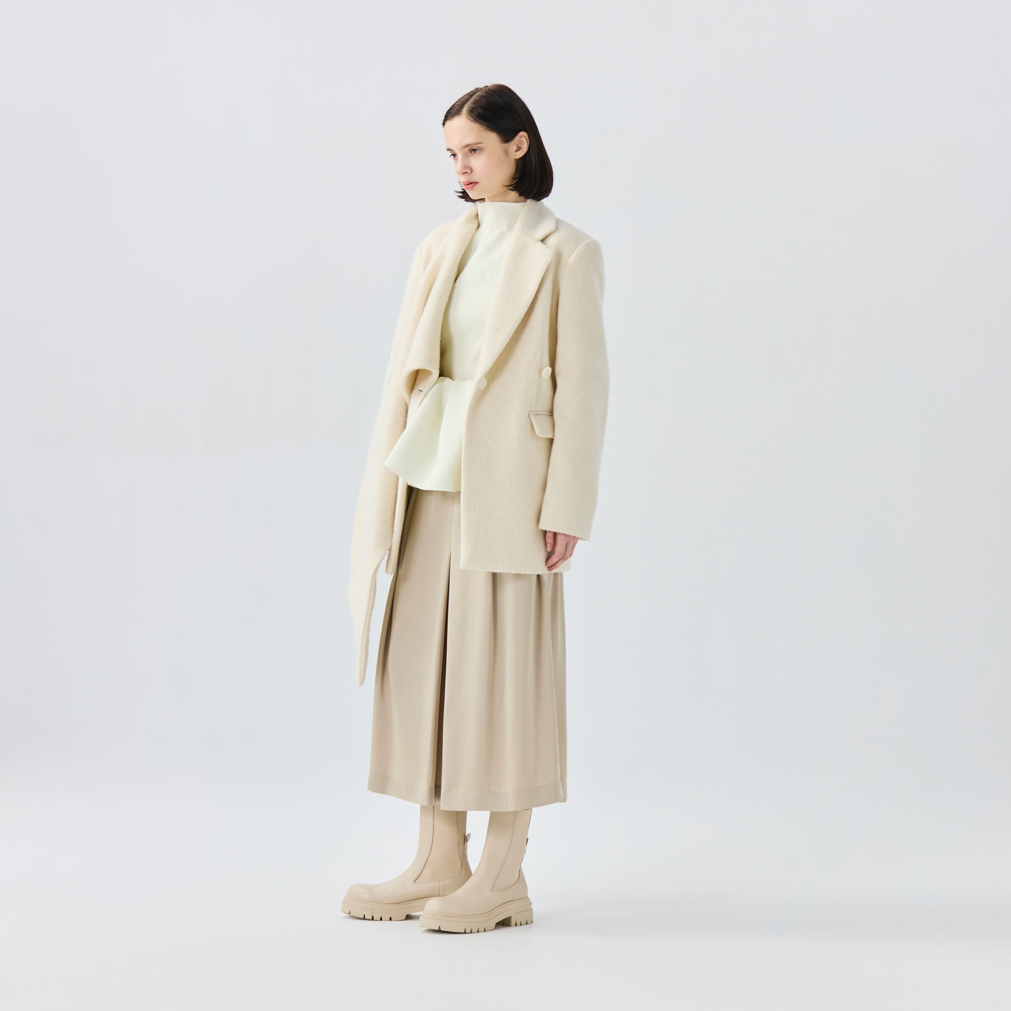 TMOサテンスカート