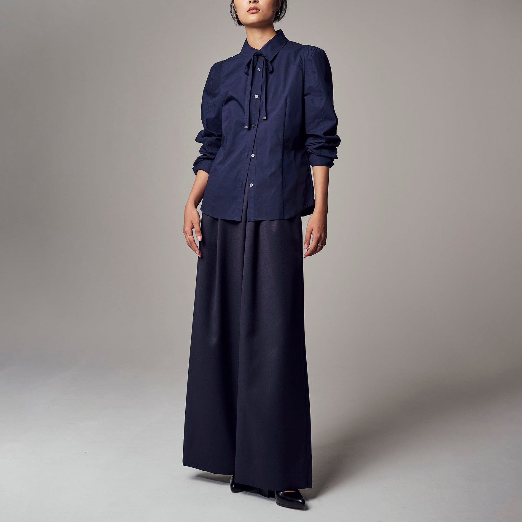 「ニュースタンダードワイドパンツ」スペリオウールミックス