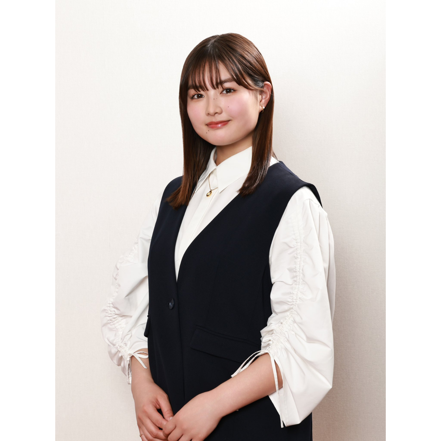 ドラマ「低体温男子になつかれました。」　箭内夢菜さんご着用