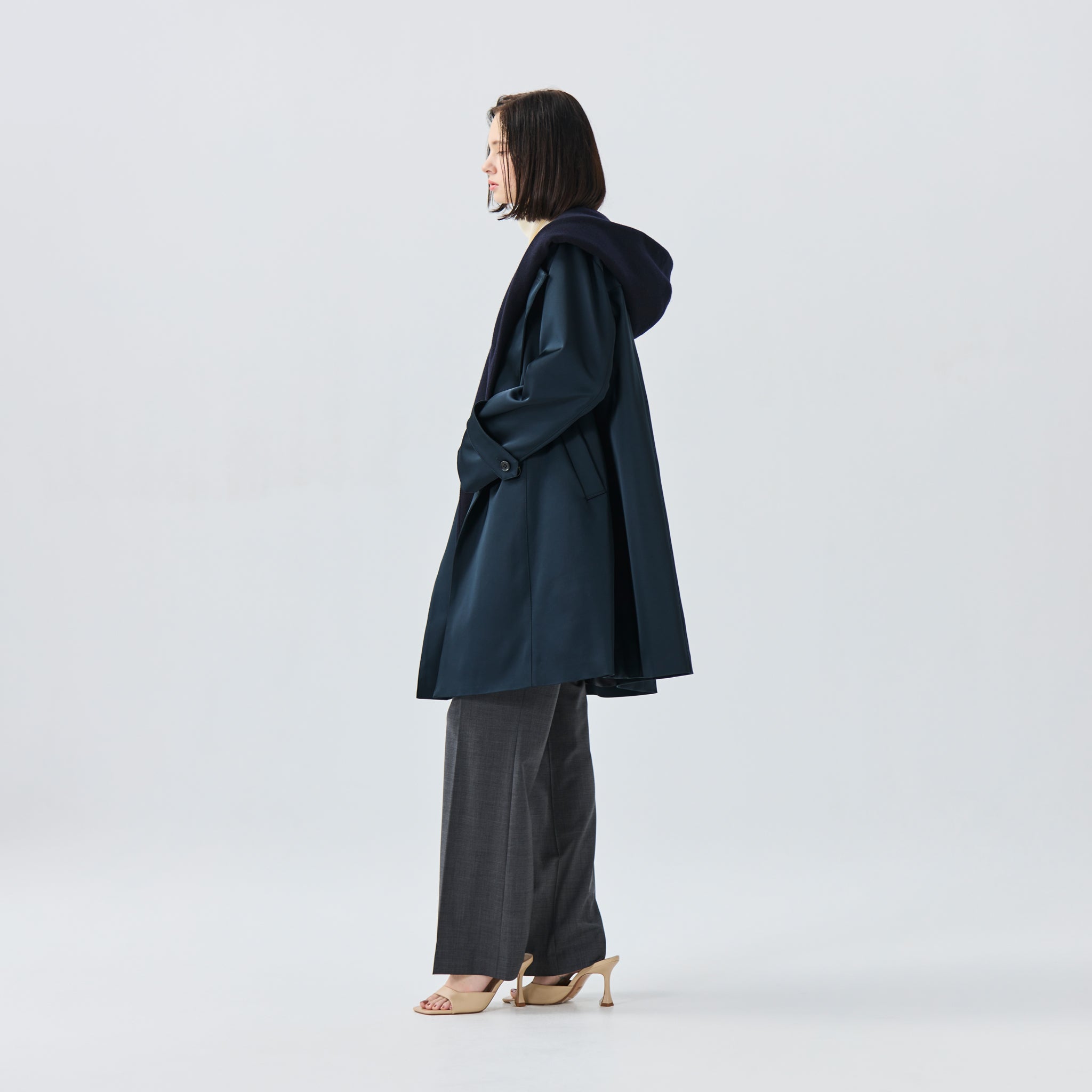 RAREEKA フード付きダークブルーコート デタッチャブルフードコート
