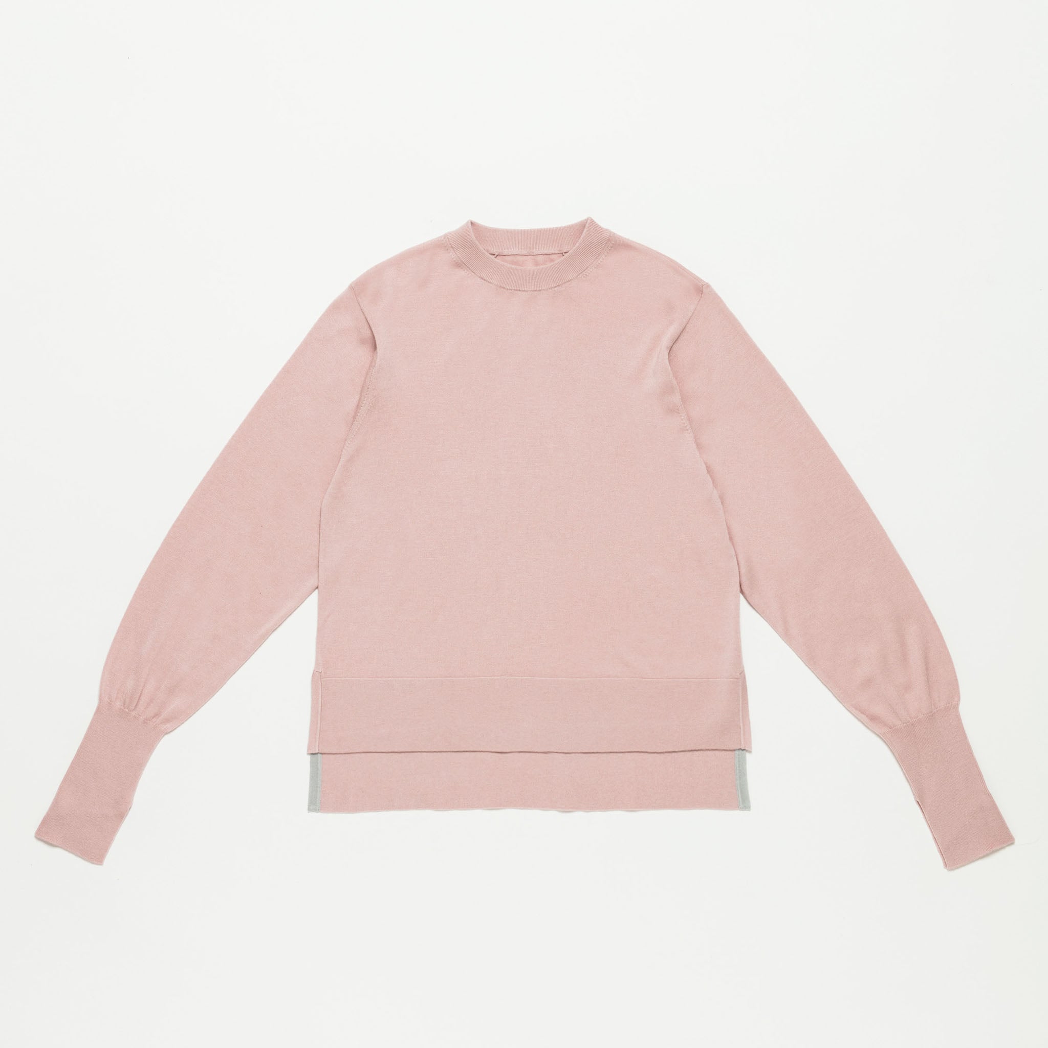 「グッドアップニット」シルクウール クルーネック