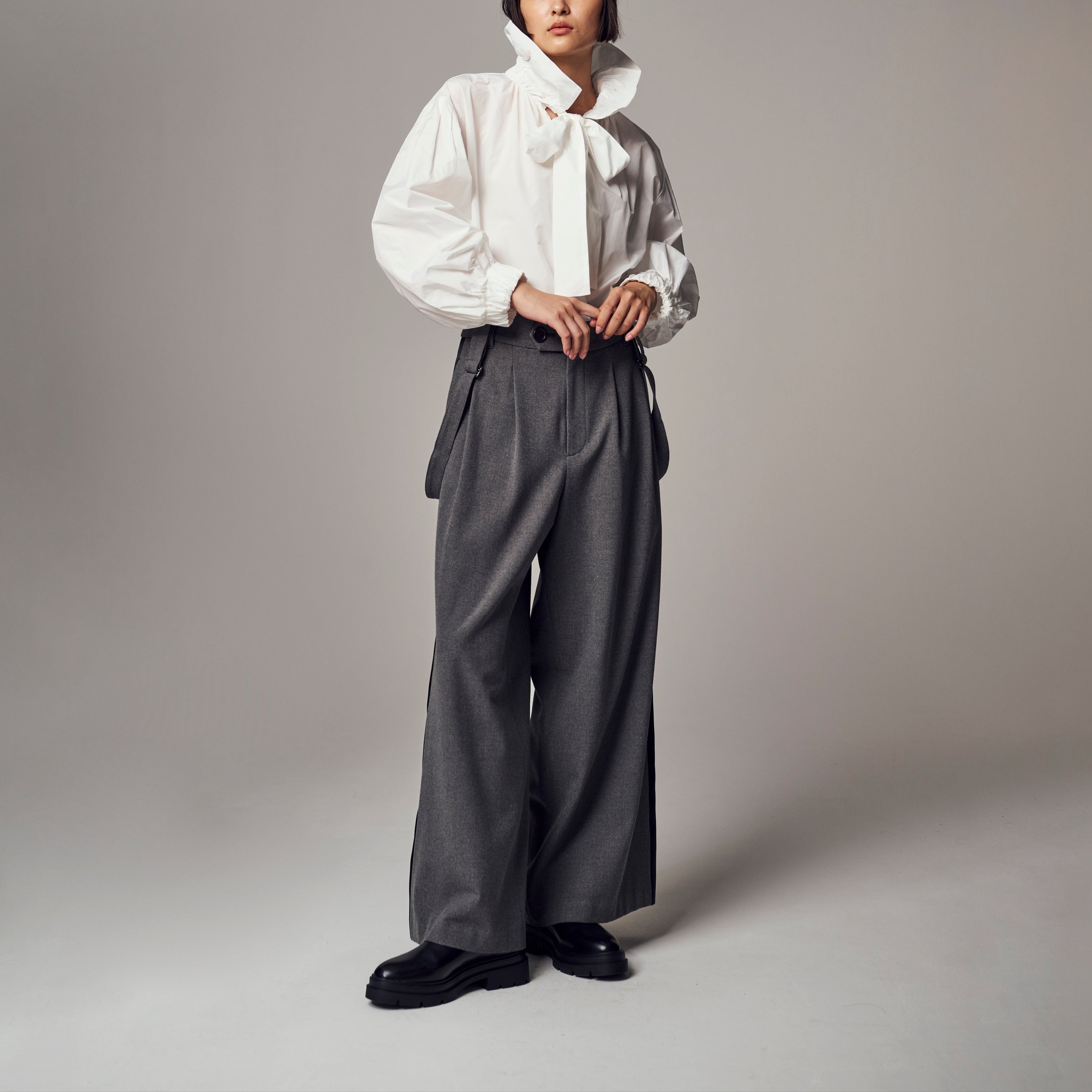 サスペンダーサイドライン」ウールライクワイド