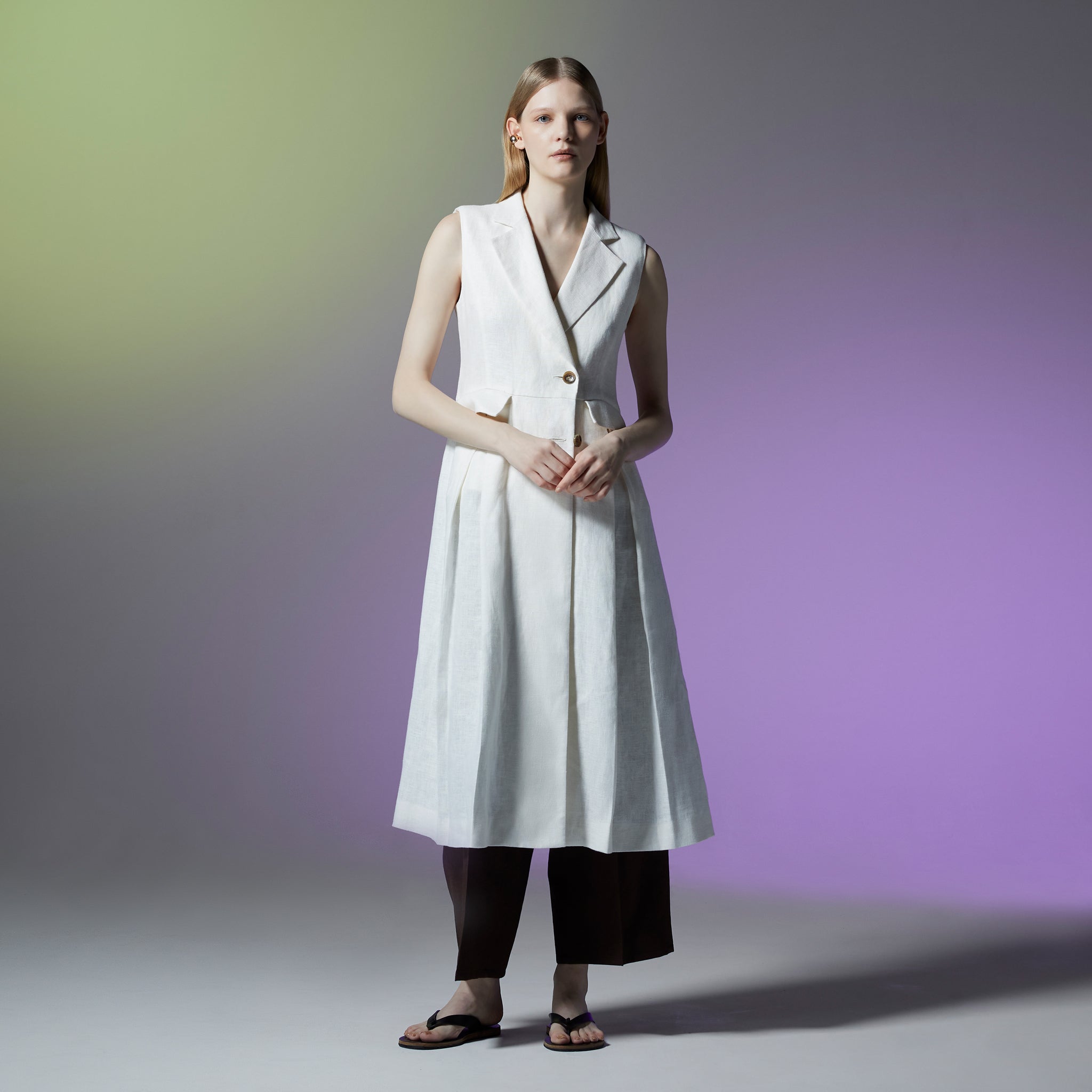 新品　FINNEL スコットクラブ系列　テーラーカラーロングジレ 新品 FINNEL スコットクラブ系列 テーラーカラーロングジレ