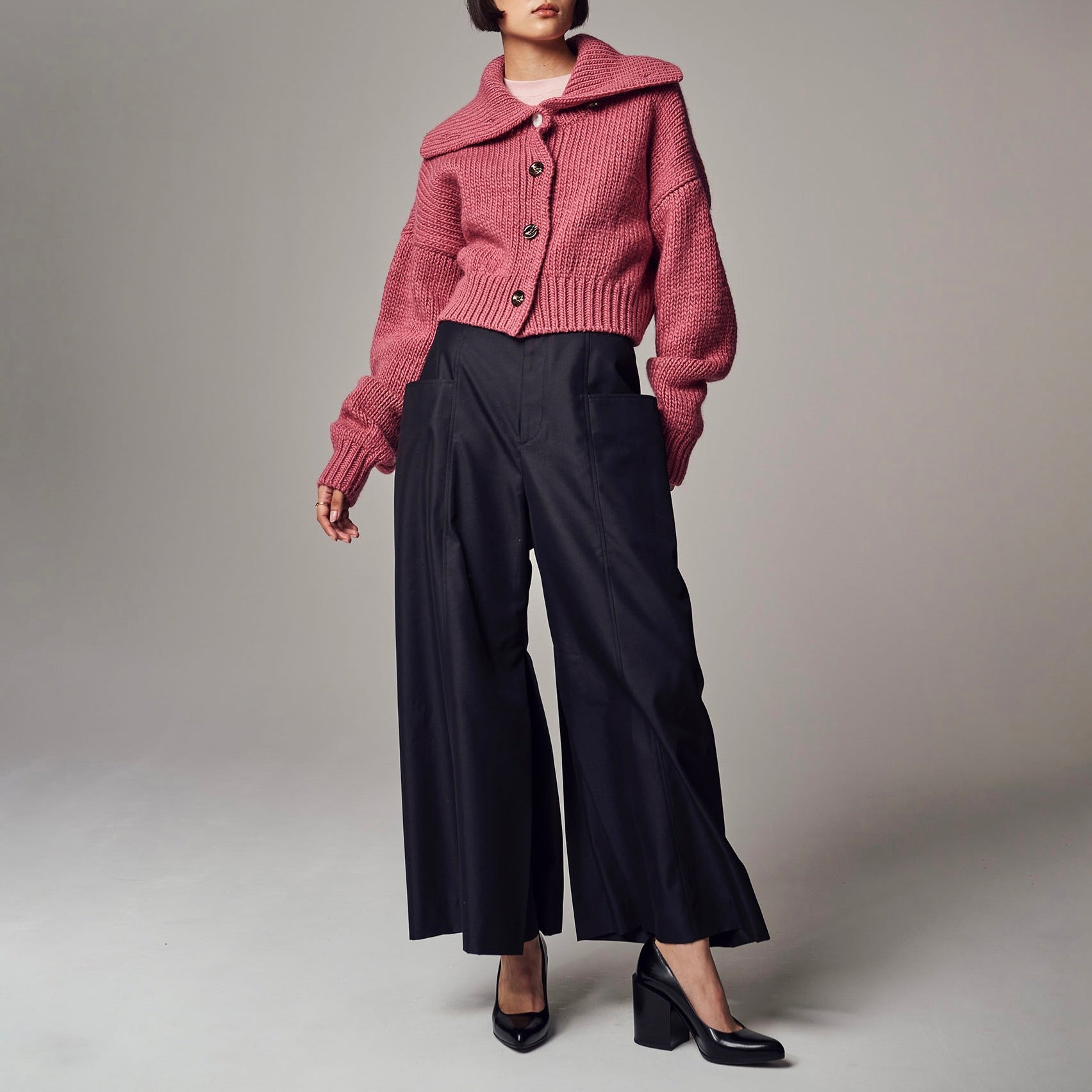 「ムービングベイカーパンツ」ドレスコットン